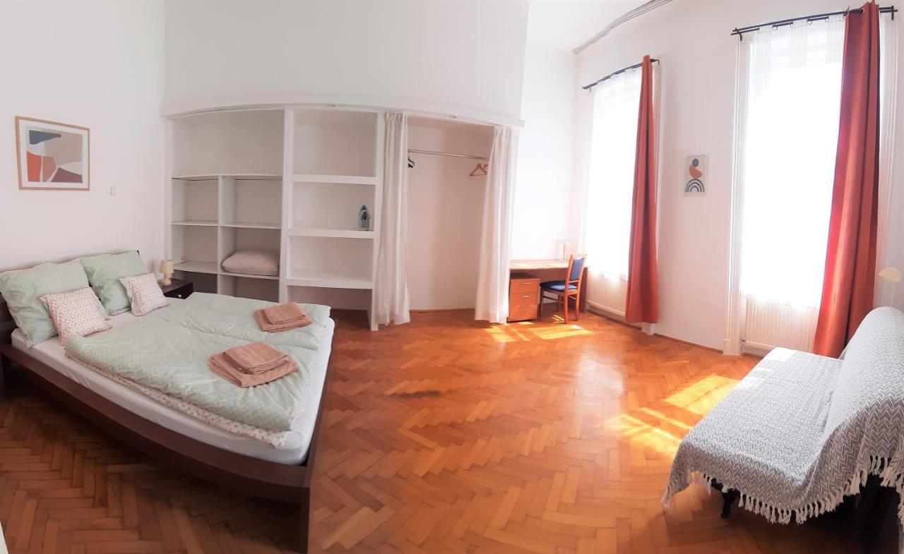 Citypark Classic Downtown Apartment Budapest Exterior foto
