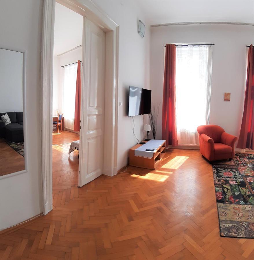 Citypark Classic Downtown Apartment Budapest Exterior foto